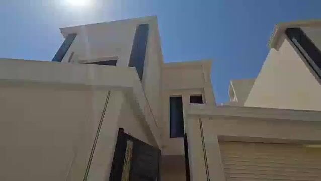  الفيديوهات